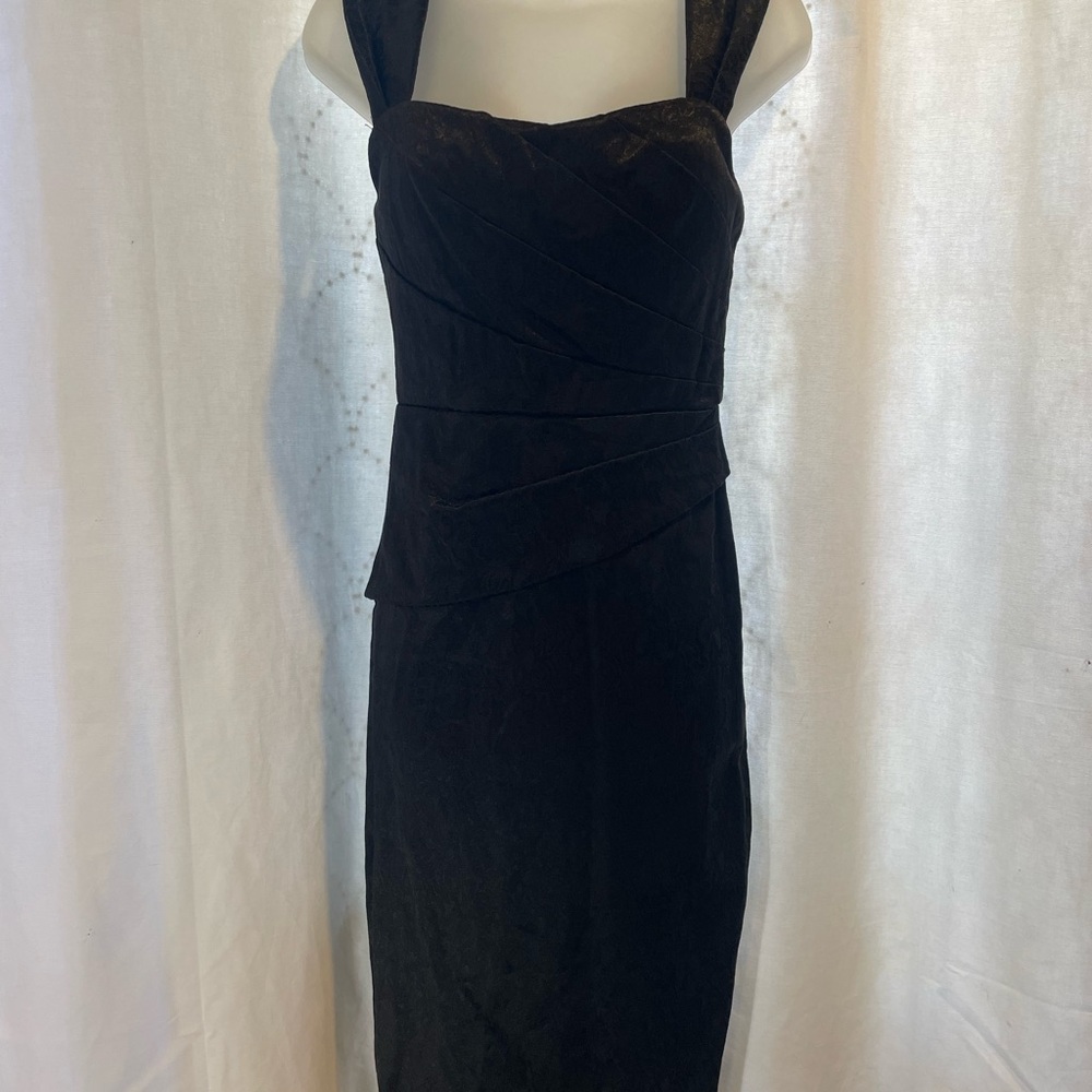 Chic Black Midi Dress